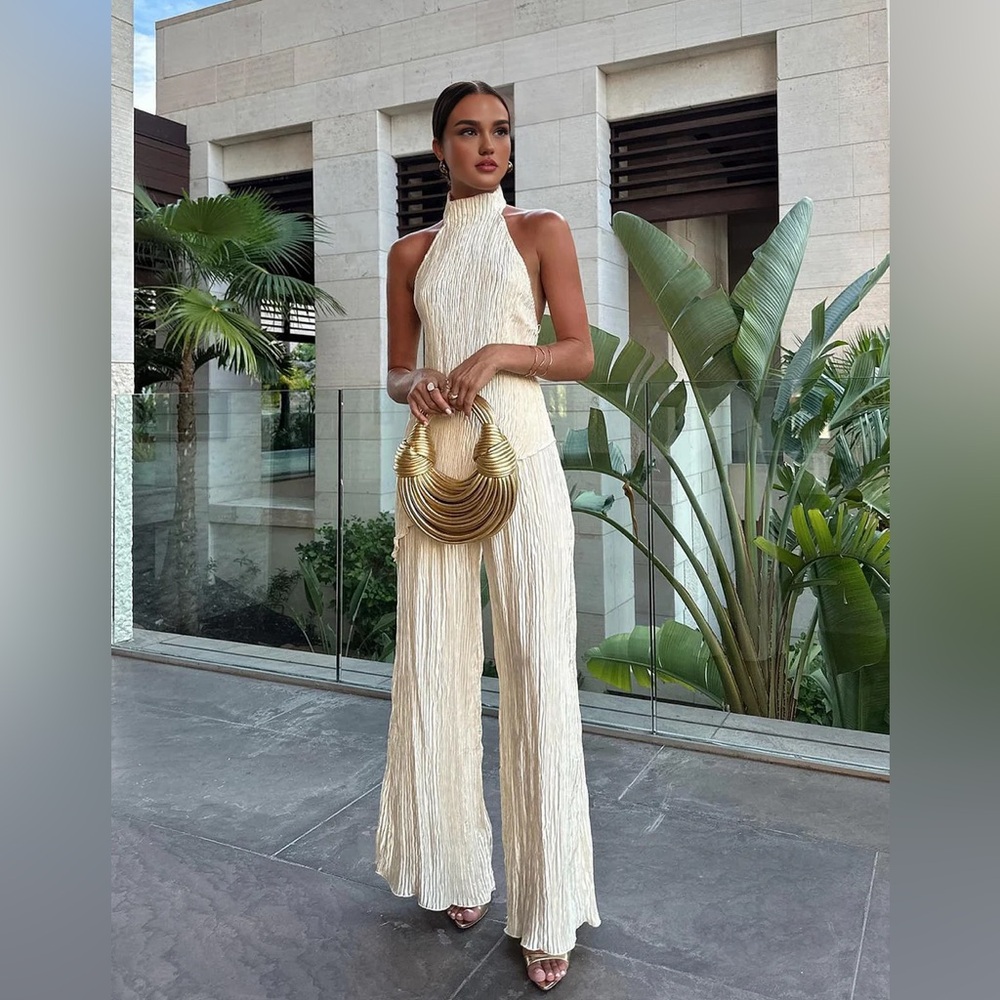 Commense Asymmetric Halter Crop Top With Wide Leg Pants Set in XS